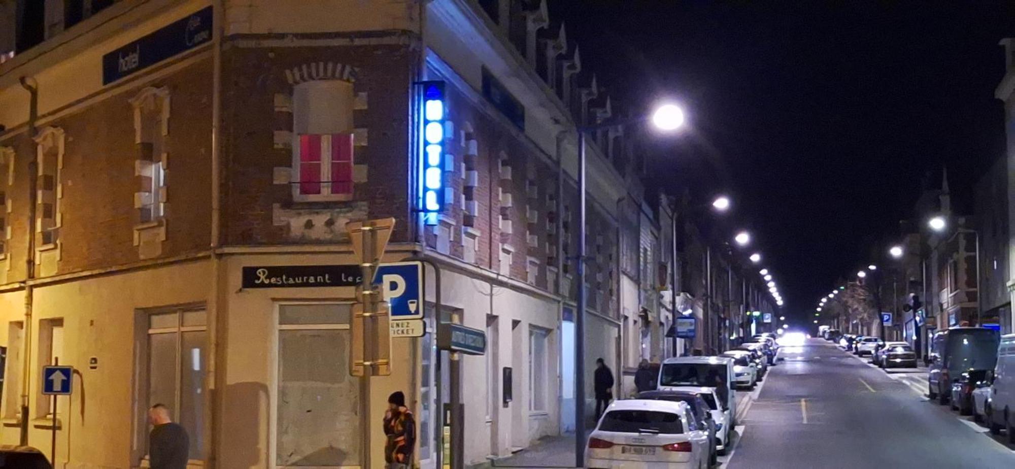 Hotel- Restaurant Le Saint Quentin Eksteriør bilde